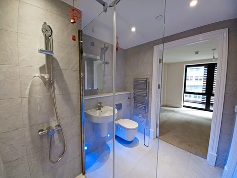 Shower room - Millstream retirement apartment