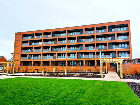 Millstream retirement home in Keynsham, exterior shot