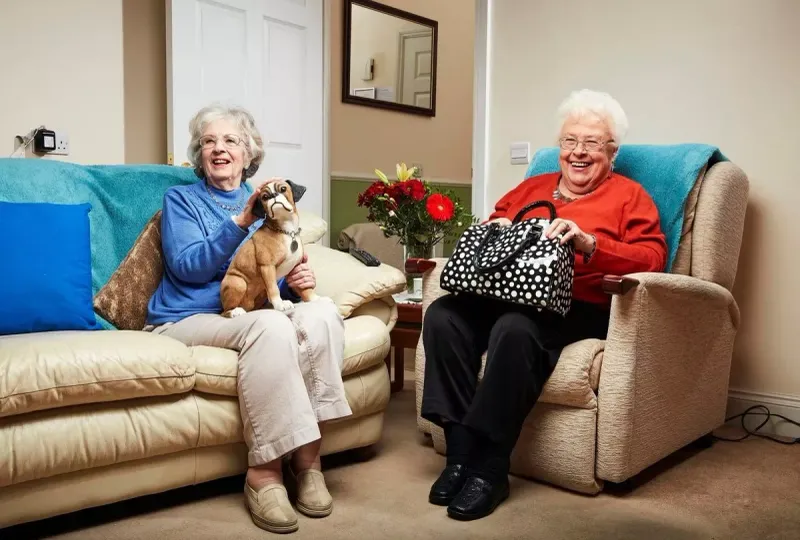 3 Gogglebox Marina Wingrove Mary Cook
