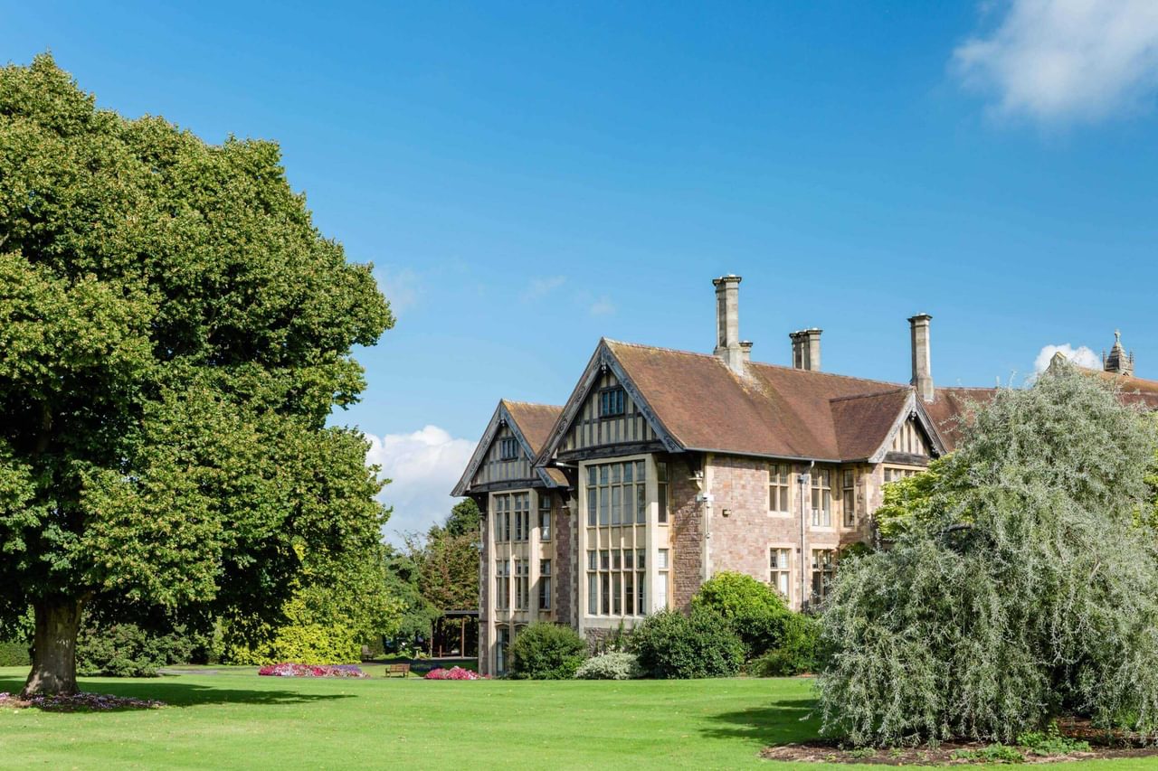 Cote Lane Oatley House