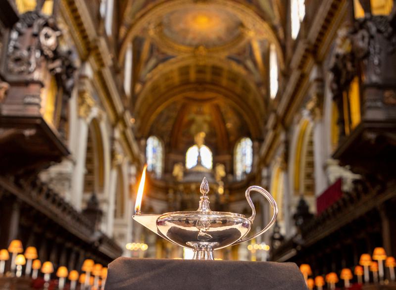 Nightingale at St Pauls 13 resize