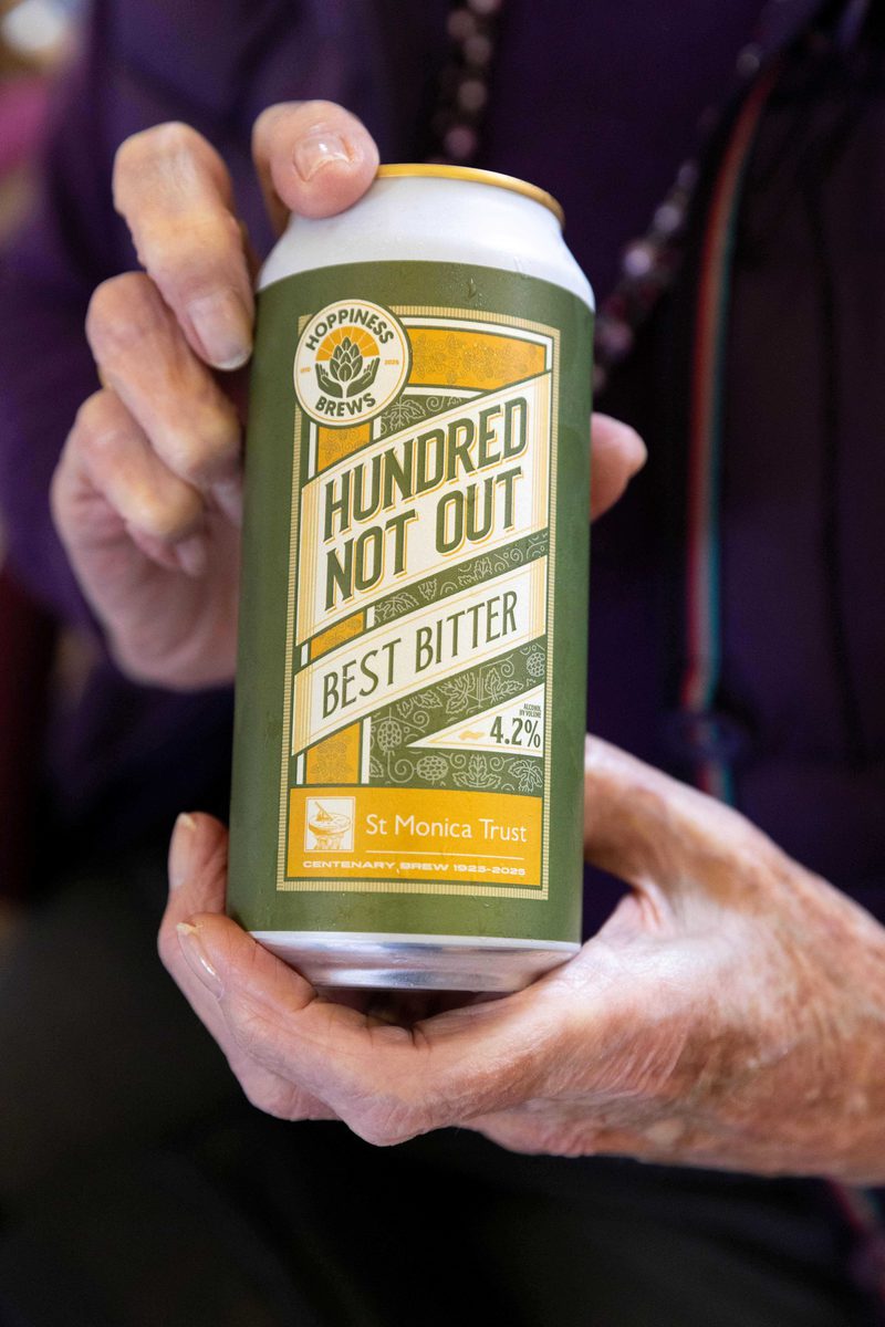 RS20251018 SMT Beer Unveiling 35