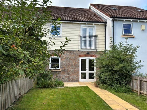8 Hapil Close, Sandford Station